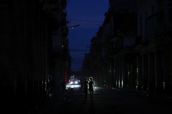 L'obscurité a envahi les rues