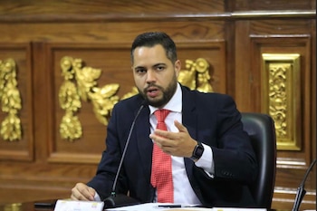 Le ministre pénitentiaire, Julio García