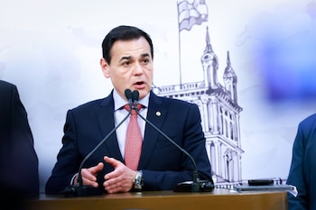 Le ministre des Affaires étrangères
