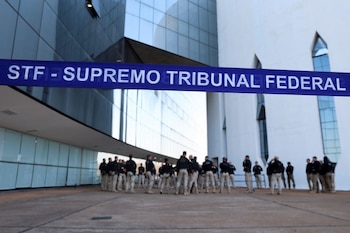 La police judiciaire a fait une garde