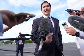 Marco Rubio dialogue avec le