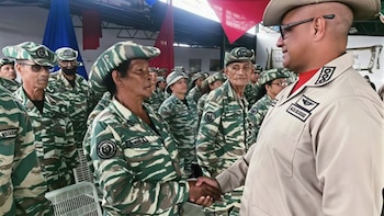 Les miliciens sont des civils