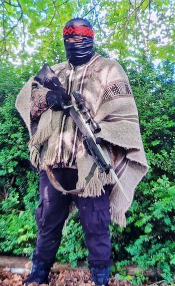 Liguén portait un fusil de calibre