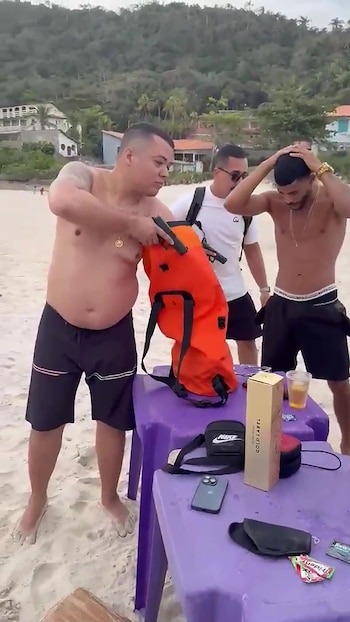 La police, civil, réviser