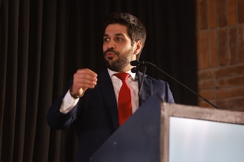 Photo d'archive du secrétaire