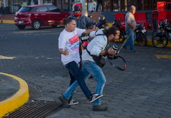 Violence dans la couverture journalistique
