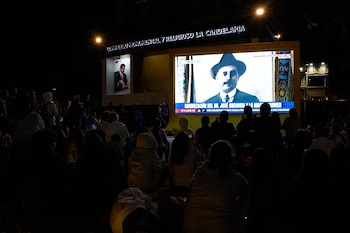 La cérémonie sur la Place