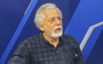 Le journaliste Gustavo Gorriti pendant