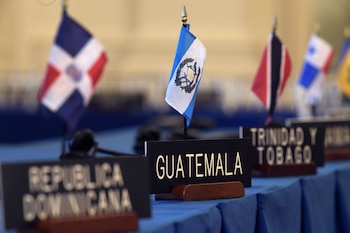 L'OEA maintient une communication active