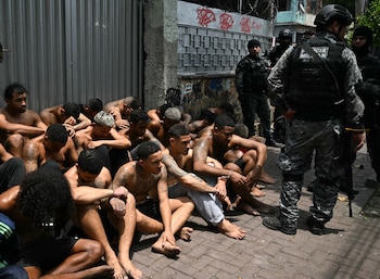 Garde de policiers