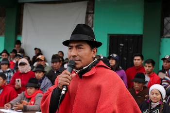 Leónidas IZA intègre la commission