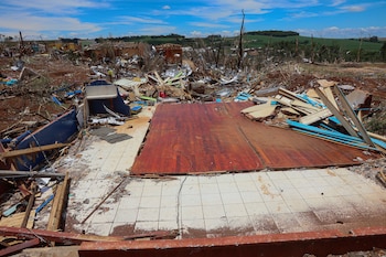 Les rues municipales étaient couvertes