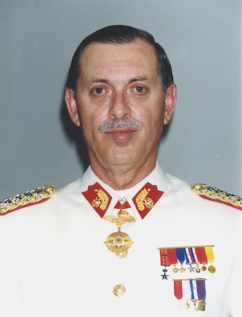 Krassnoff est détenu aux côtés