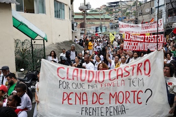 Les voisins ont protesté contre la mort