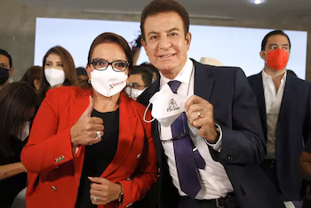 Xiomara Castro avec Salvador