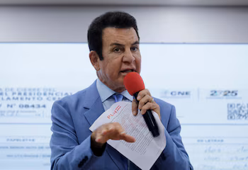 Salvador Nasralla a réussi à couper le