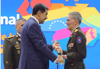 L'ascension du colonel à la retraite