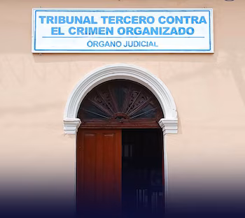 Les tribunaux salvadoriens ont imposé