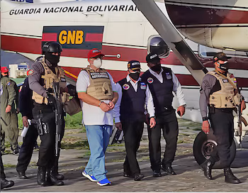 Les officiels transfèrent Emilio Martínez,