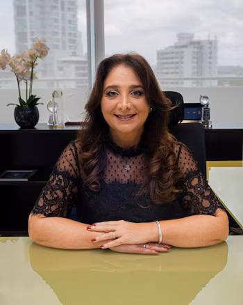 La présidente de l'ACOBIR, Sarita