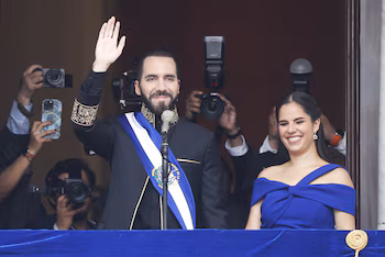 La réélection illimitée divise les opinions :