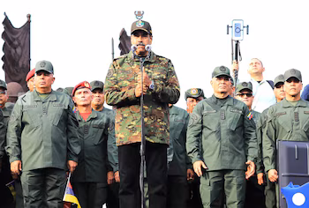 Le parrain López lui-même,