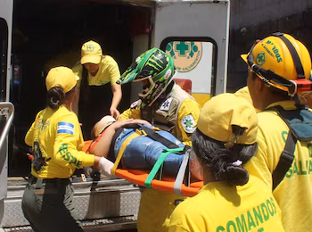 Rescue Commandos reçoit des fournitures et équipements médicaux grâce au soutien du ministère de la Santé, d'organisations non gouvernementales et d'entreprises privées./(Rescue Command Networks)