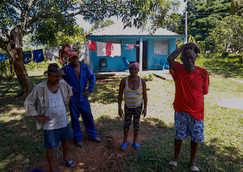 Le vieillissement de la population, les faibles taux de natalité et la migration des jeunes affectent la durabilité des systèmes de protection sociale dans les Caraïbes. EFE/Yander Zamora