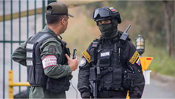   Plusieurs responsables de la DGCIM et de la Lutte contre la Drogue ont témoigné dans l'affaire et préparé le procès-verbal que la défense des détenus questions générales