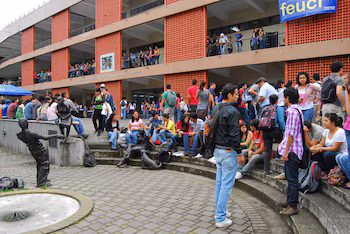 La FEES finance les cinq universités publiques du pays et joue un rôle clé dans l'enseignement supérieur. Source : Université du Costa Rica