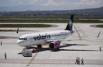 En 2025, Volaris El Salvador a transporté 586 552 passagers entre les arrivées et les départs du pays, ce qui représente une augmentation de 2,8 % par rapport à l'année précédente. L'essentiel de cette croissance est dû à la demande de vols vers les États-Unis. REUTERS/Henry Romero/photo d'archives