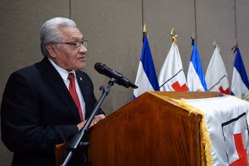 Le forum national a coïncidé avec la Journée mondiale de la Croix-Rouge et a réaffirmé le rôle auxiliaire de l'organisation dans les affaires humanitaires au Salvador. (Photo de courtoisie)