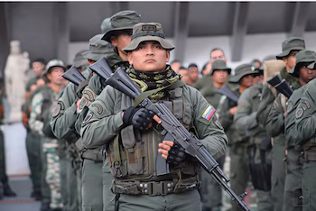 Militaire lors d'un exercice officiel