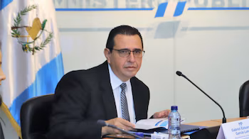 Le ministère public entame une nouvelle étape sous le regard attentif de la communauté internationale. Cette nomination a suscité des appels à la défense de la démocratie et de la légalité. Les promesses de réformes soulèvent des questions sur l’avenir institutionnel (Photo fournie par le ministère public)