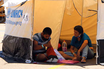 Citoyens vénézuéliens dans un camp de santé construit avec l'aide de l'Agence des Nations Unies pour les réfugiés (HCR), sur une photographie d'archive. EFE/Mario Caicedo