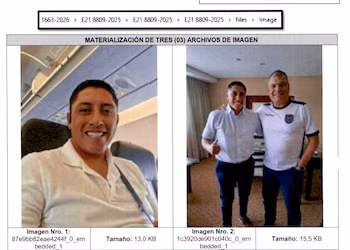 Photographies prises à partir des appareils de Rodney Rengel. On peut le voir sur la photo avec l'ancien président Rafael Correa.