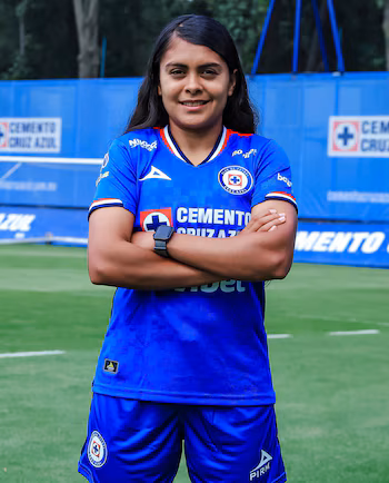 Avec l'équipe nationale du Salvador, Brenda Cerén a disputé plus de 40 matchs et est devenue la meilleure buteuse de l'équipe nationale féminine. (Autorisation : Cruz Azul Femenil)