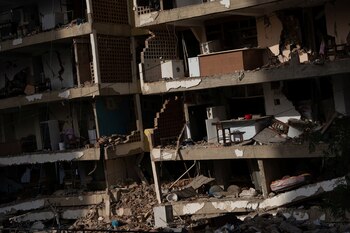 Les tremblements de terre à La Guaira et dans les villes de la côte vénézuélienne ont déclenché des protocoles d'urgence et des abris temporaires pour les victimes. (Reuters/Marian Carrasquero)
