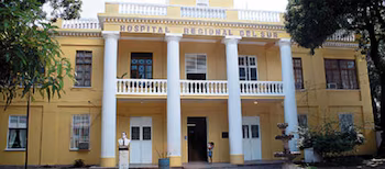 Les médecins de l'Hôpital Général du Sud ont alerté sur les risques de ces pratiques traditionnelles. (PHOTO : Processus numérique)
