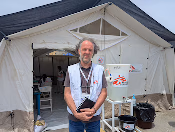 Andreas Spaett, chef de mission des projets MSF au Venezuela. "Le traumatisme qu’ils ont subi devient aussi un traumatisme pour l’avenir"a-t-il déclaré à Infobae. (Photo : avec l'aimable autorisation de MSF pour Infobae).