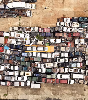 L'accumulation de ferraille d'État au Guatemala a accru les risques pour la santé publique, la pollution de l'environnement et les dépenses de location d'entrepôts privés.