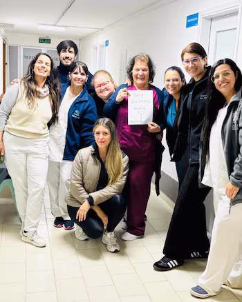 Lidia Fernández, médecin de 65 ans en Uruguay, dans la dernière garde de Río Branco (Facebook)