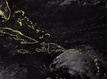 INDOMET a indiqué que des conditions de mer défavorables persisteraient entre 24 et 48 heures en raison de l'intensification des vents. (Avec l'aimable autorisation de l'Institut dominicain de météorologie)