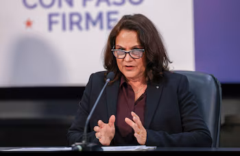 L'administrateur adjoint de l'Autorité du Canal de Panama, Ilya Espino de Marotta, a présenté le budget. (Présidence)