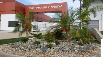 Le régime de zone franche fait partie de la stratégie du Panama visant à renforcer son rôle de plate-forme logistique et de services pour le commerce international. 