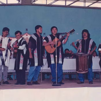 Le nom Masat vient du groupe de musique folklorique du père de Peralta à Aguilares et signifie cerf en Nahuat. (Photo avec l'aimable autorisation de Masat)