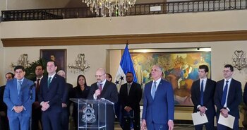 L'accord actuel avait été initialement approuvé pour environ 847 millions de dollars américains. (PHOTO:La Prensa)