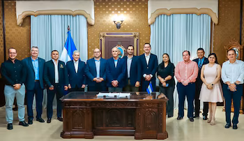 La nouvelle législation prévoit le gel des tarifs d'électricité pendant six mois, selon le décret approuvé par le Congrès national. (Photo : Maison présidentielle)