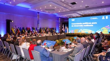 Le pays a accueilli le XVIIIe Forum ministériel sur le développement de l'Amérique latine et des Caraïbes. (mesures)