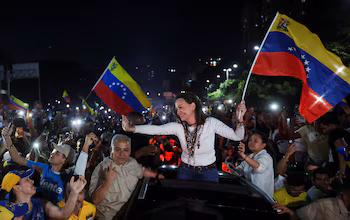 María Corina Machado est partie clandestinement en décembre 2025, échappant aux persécutions du régime chaviste, et a pu revenir ce dimanche 25 octobre à la tête d'une caravane massive. REUTERS/Leonardo Fernández Viloria